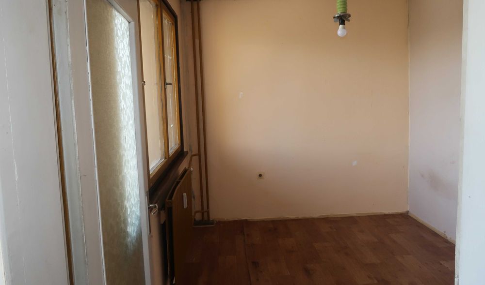 Продава се Тристаен апартамент в София, Красно село - 91 кв.м за 1869 €/кв.м - Снимка #5