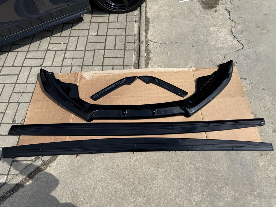 Lip bara fata, praguri ,splitter! Audi A4 B8!