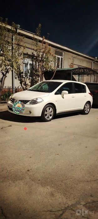 Срочно продайотся Nissan tiida 1.6 2008