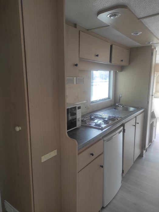 МОБИЛНА КЪЩА / Стационарна каравана