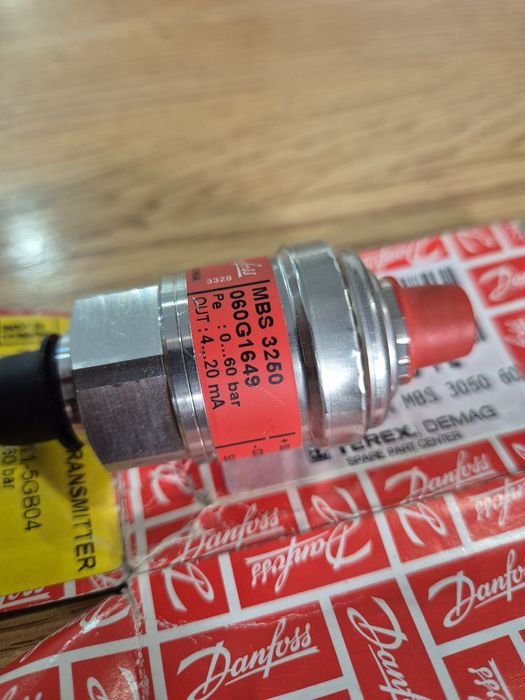 Преобразователь давления Danfoss mbs 3250.