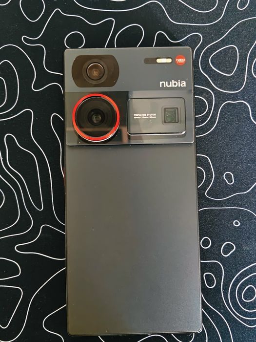 ПРОДАМ Nubia z60 ultra