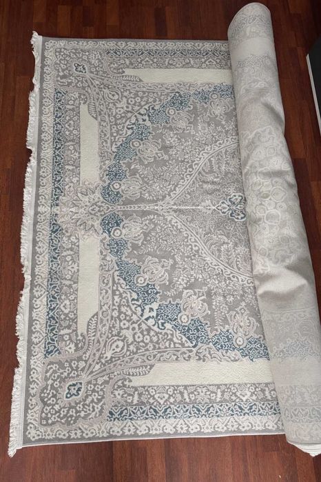 Продам ковры и ковровые дорожки