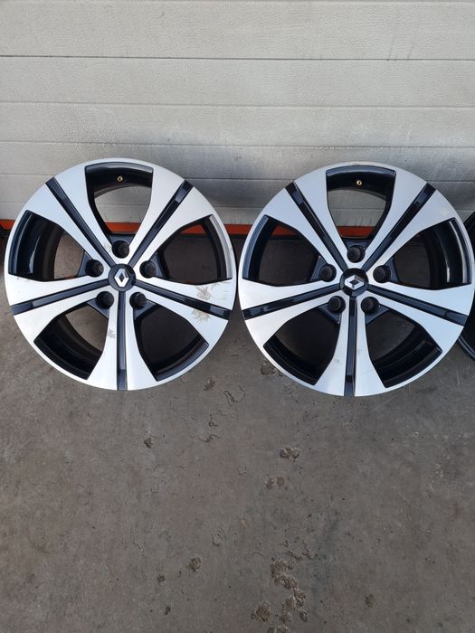Оригинални джанти за РЕНО RENAULT DACIA NISSAN R17 5x114.3 ET49 7J