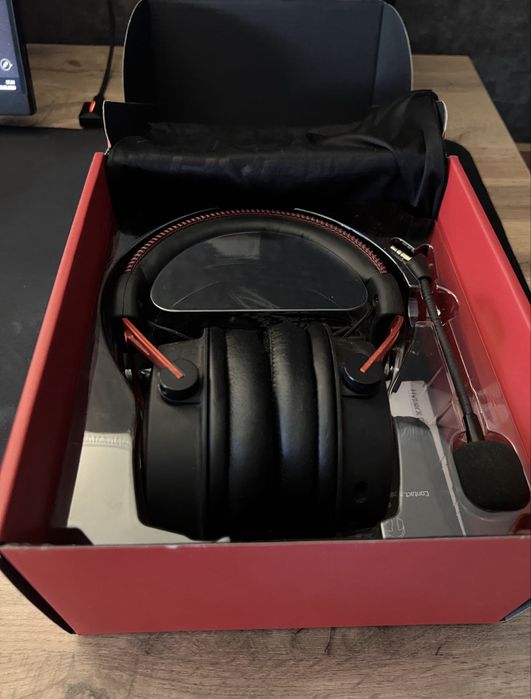 наушники HyperX Cloud Alpha