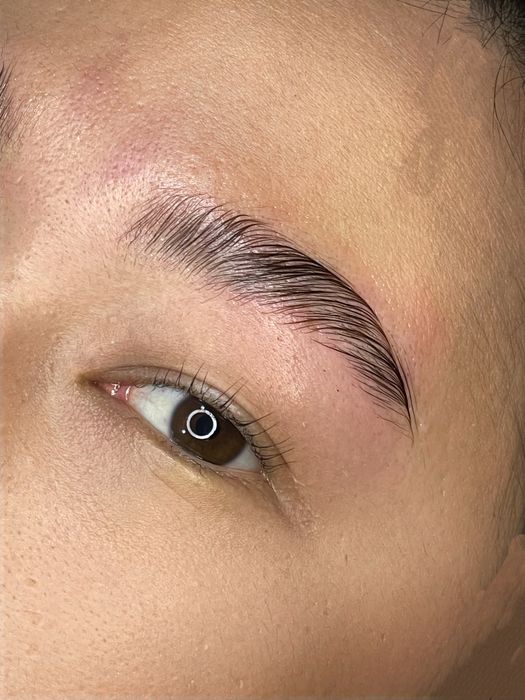 Ламинирование бровей и ресниц