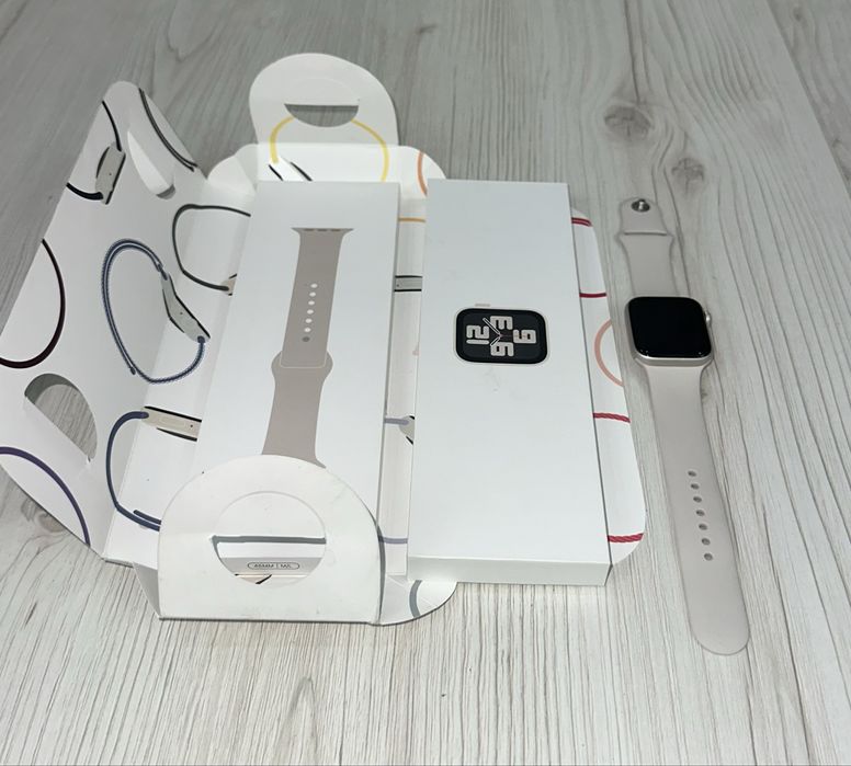Apple Watch SE 2 Gen 44MM GPS 100%