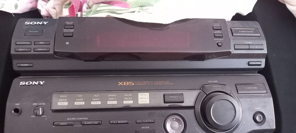 Музыкальный центр  Sony