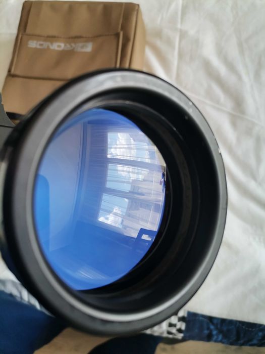 Продавам бинокъл БПЦ 20х60 Kronos