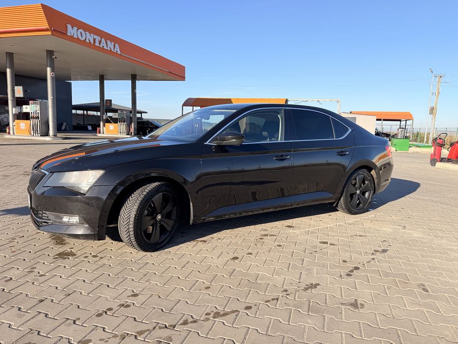 SKODA Superb 2018 — imagine 2