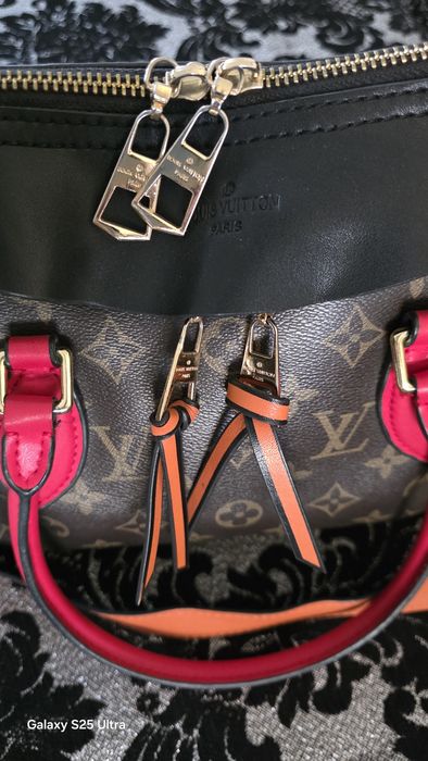Сумка в стиле LV