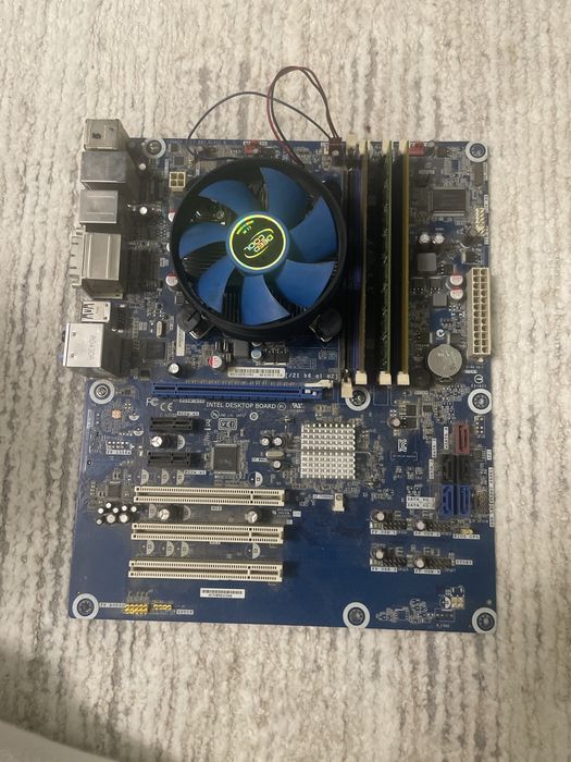 Продам комплект материнская плата LGA 1155