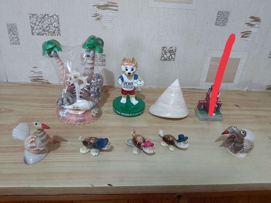 Сувениры интерьерные