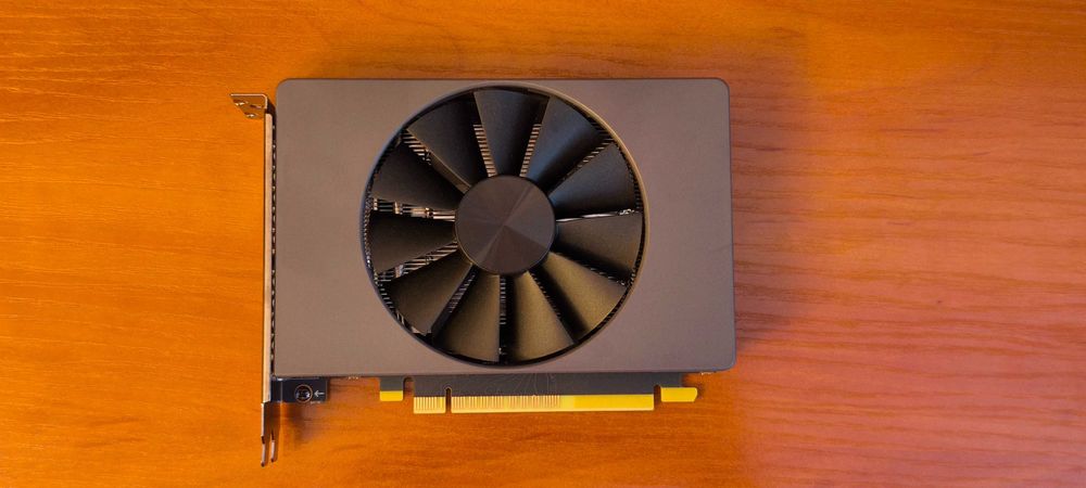 Чисто нова Lenovo NVIDIA GeForce RTX 4060 8GB GDDR6 (Single Fan)