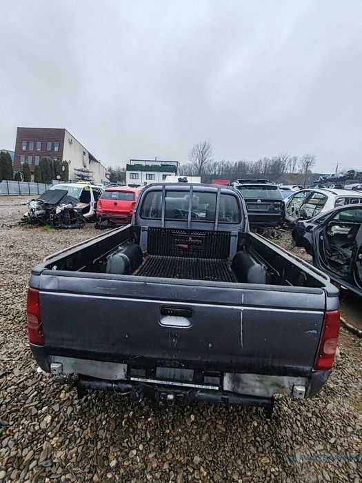 dezmembrez mazda , b2500 2.5 diesel wl 62kw