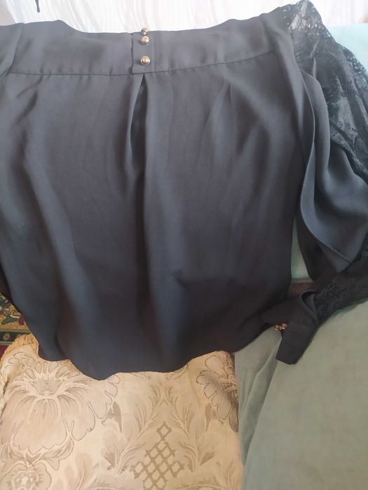 Продаются кофты к празднику