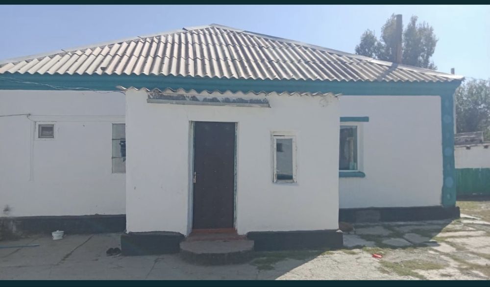 Продам дом в селе каскабулак.