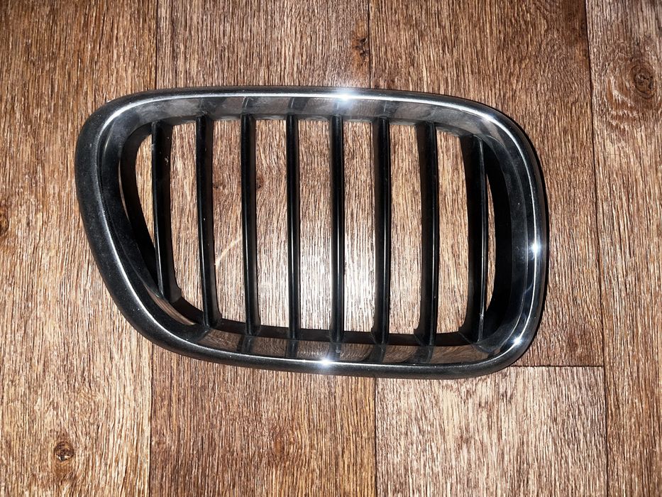 Решетки БМВ Е53 до рест