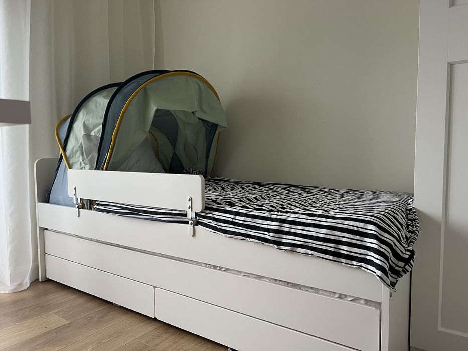 Pat extensibil Slakt Ikea cu somiera si 2 saltele
