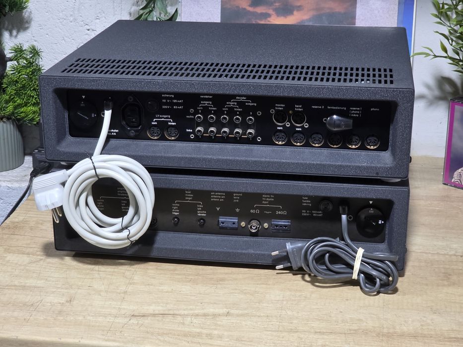 Sistem audio BRAUN ,preamplificator CSQ-1020,tuner  CE-1020,hifi retro