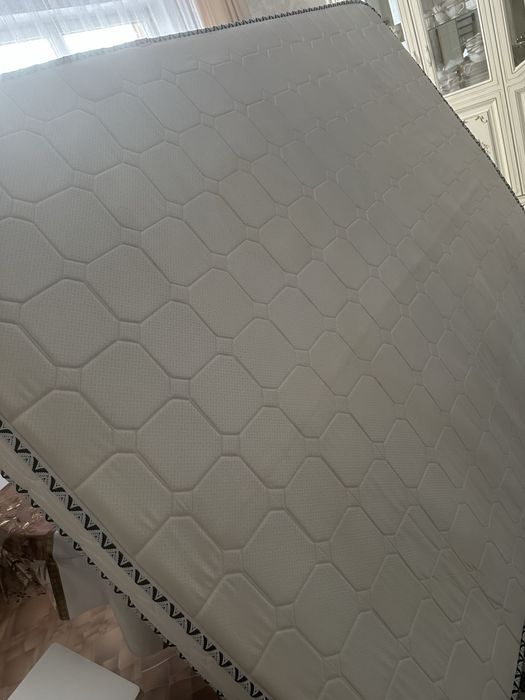 Матрас на 160*200