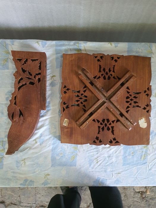 Столик красное дерево Индия