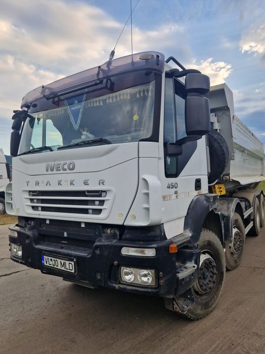 IVECO TRAKKER 450 – 8x4 – BASCULANTĂ – 2008 – 428.482 KM