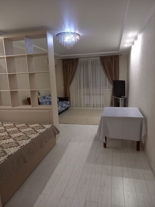 Сдам 1-ком квартиру  60 м.кв.
