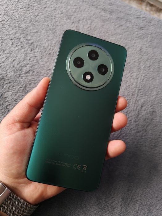 Oppo Reno 12 F / 5 G