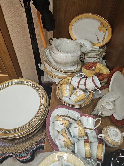 Сахарница, молочница, посуда