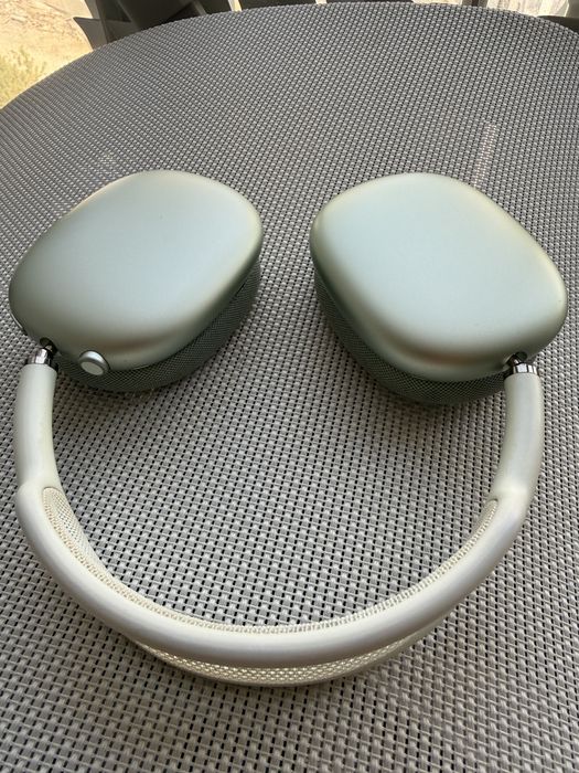 Эйрподс макс green