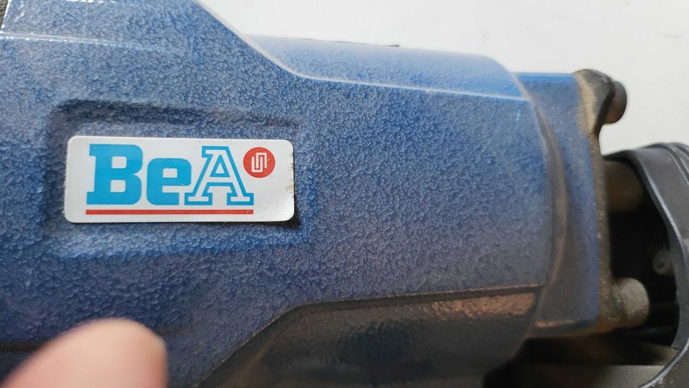 Pistol pneumatic cuie BEA 830 DC, NOU, in cutie!