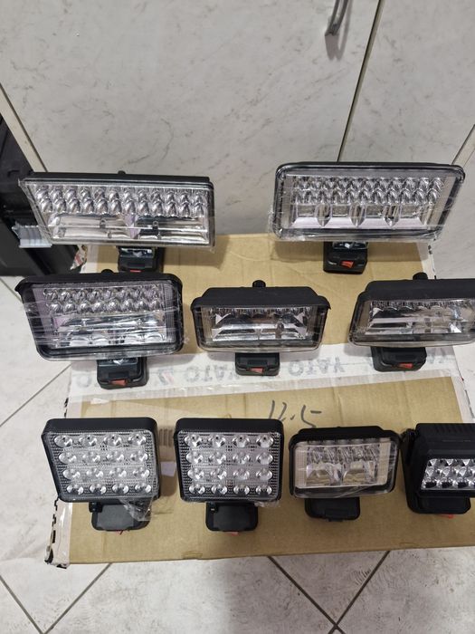 Прожектора под акумуляторы Dewalt