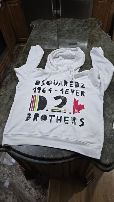 Dsquared суитчер-размер M