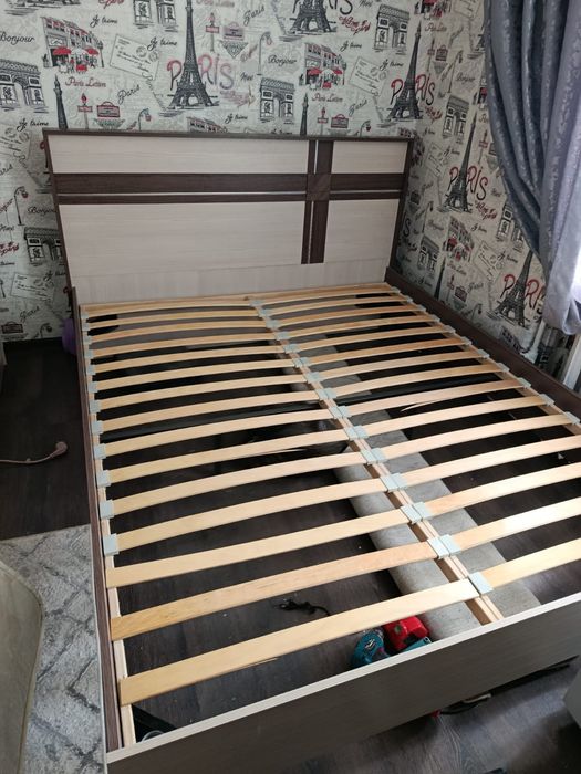 Продам кровать б/у