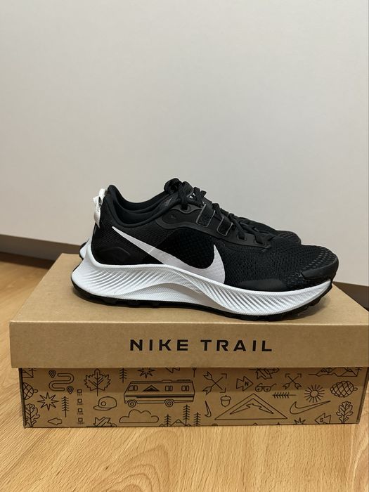 Дамски маратонки Nike Trail