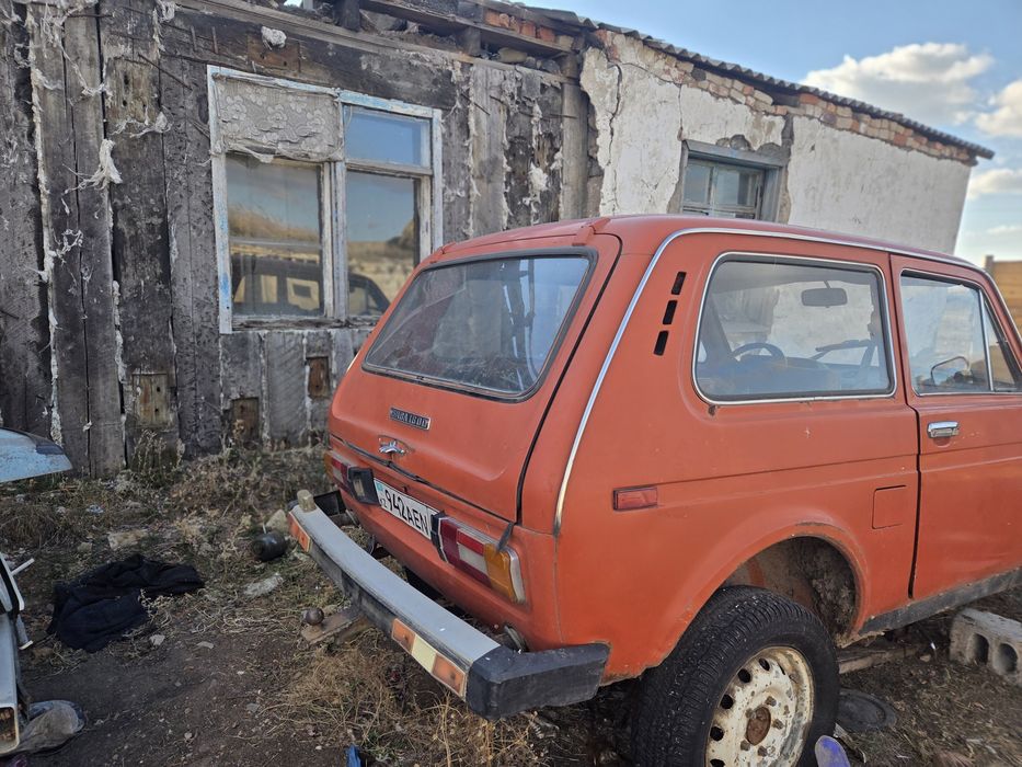 Продам нива 2121