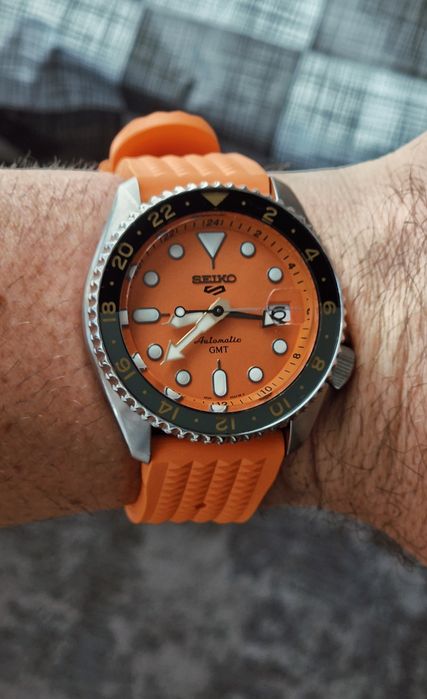SSK005K1, Seiko 5 GMT