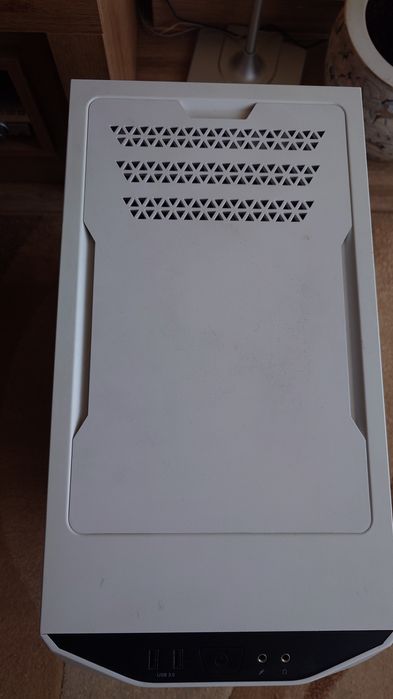 Комплект части за настолен компютър