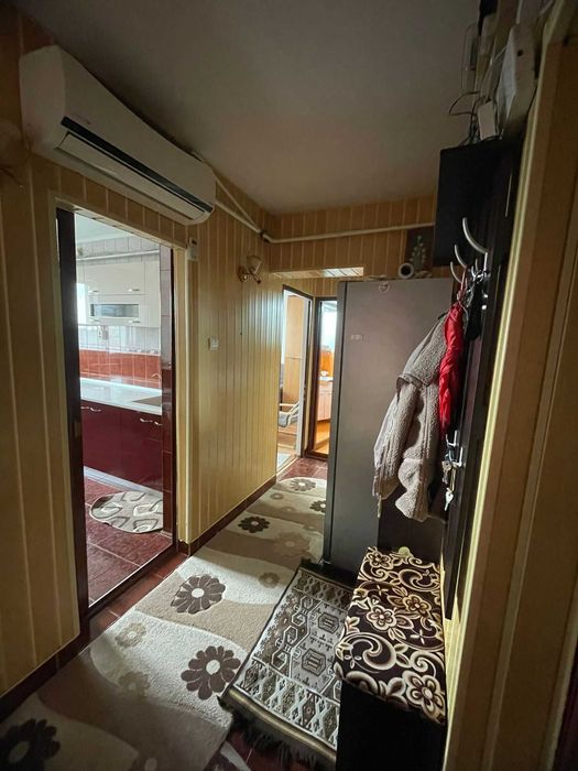 apartament cu doua camere de inchiriat