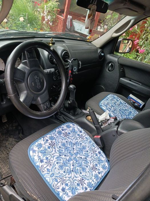 JEEP Liberty 2002 — imagine 2