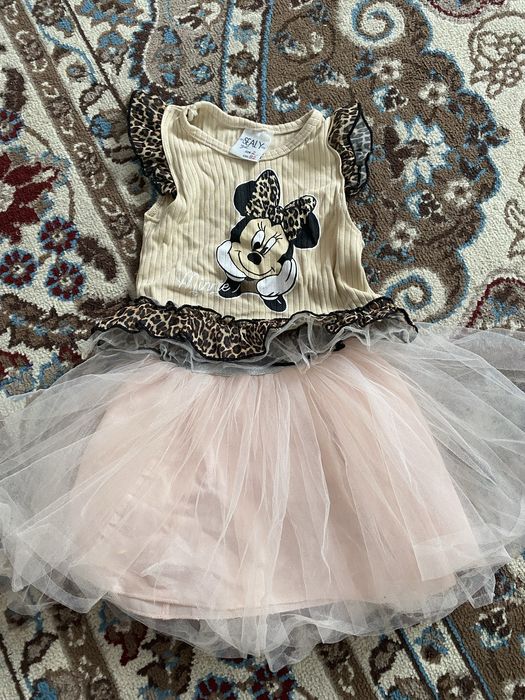 Продам для девочек