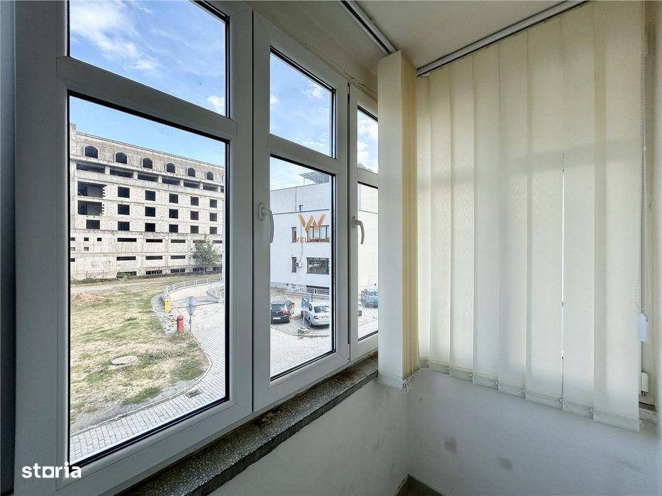 Apartament cu 3 camere decomandate, 2 bai, Zona centrala