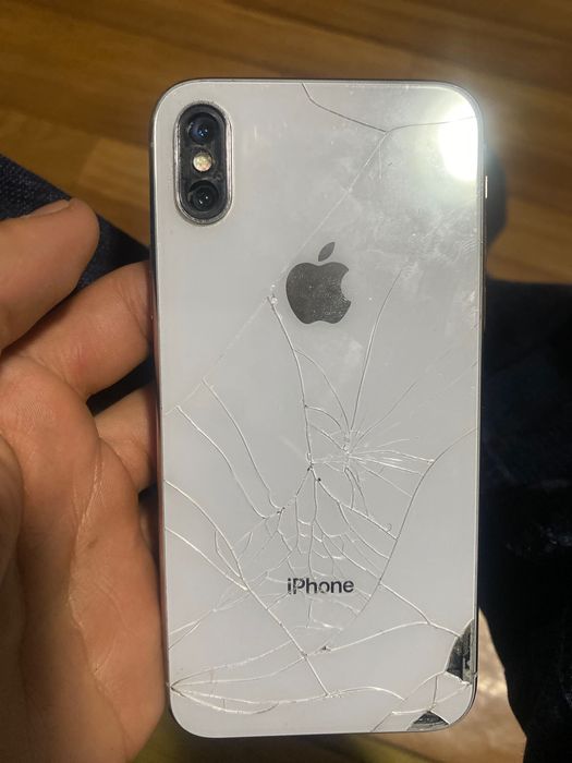 IPhone X 64 gig в нормальном состоянии’