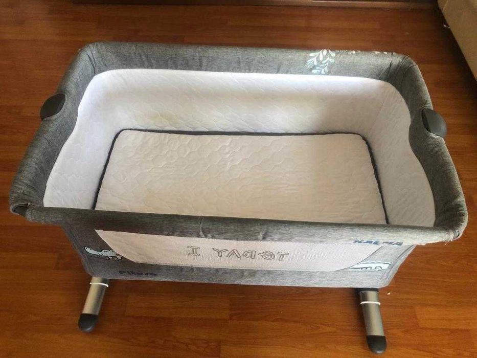 Продам манеж люльку