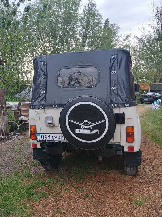 Автомобиль УАЗ 31512