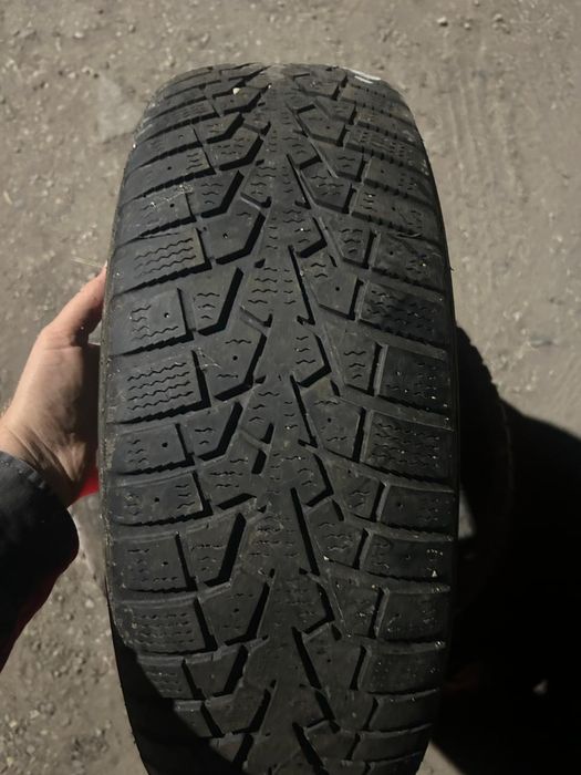 Продам зимние шины