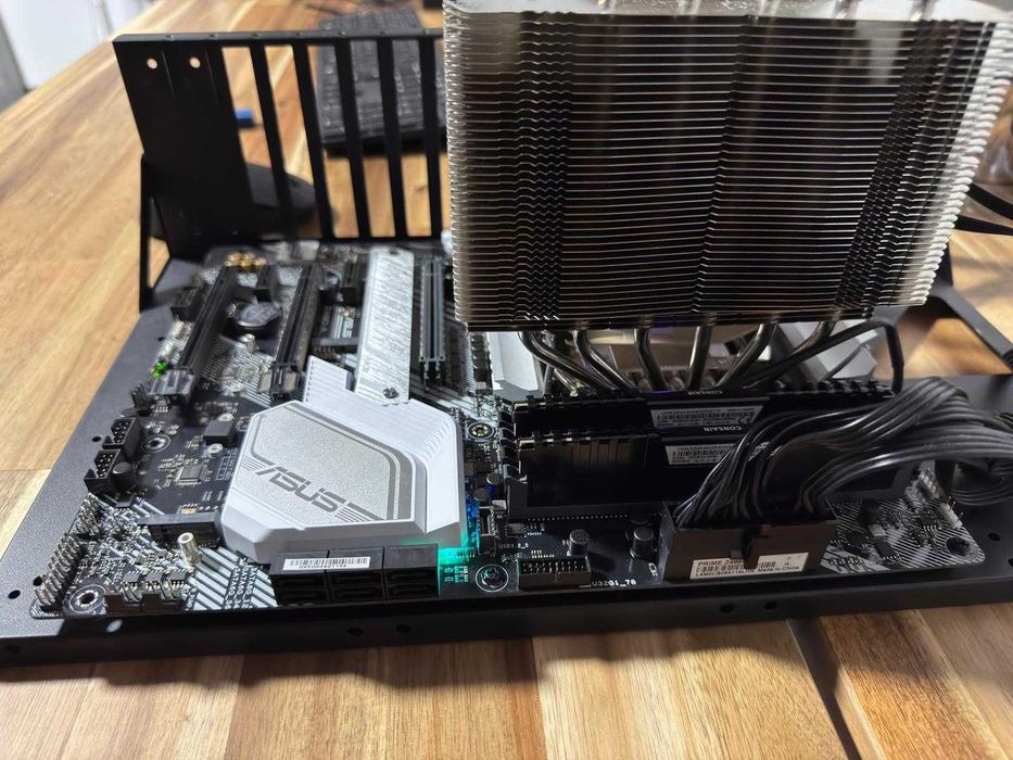 Kit i7 10700K + Asus Z490-A + Cooler / optional 32GB DDR4 Corsair