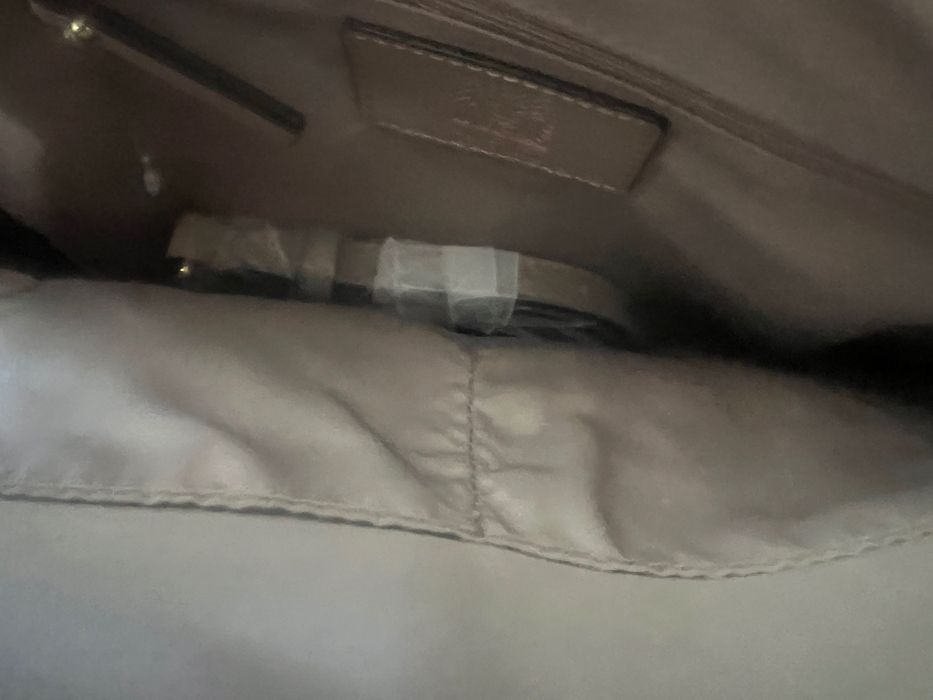 НАМАЛЕНИЕ 79 лв не 159 лв Anne Klein Оригинална чанта