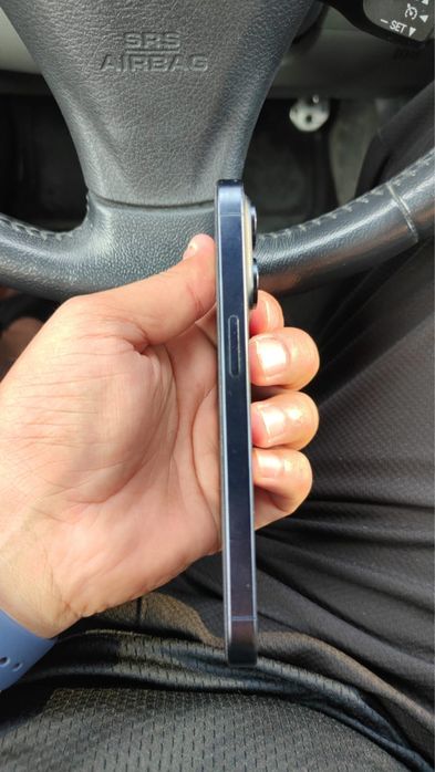 Срочно Iphone 15pro